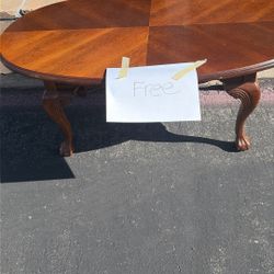 Free coffee Table