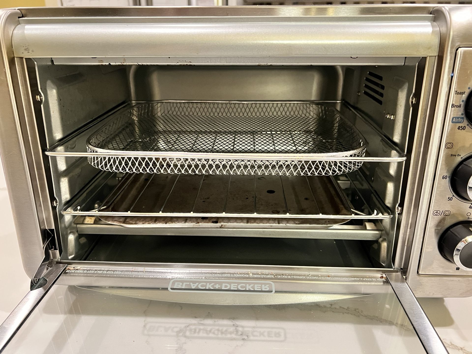 BLACK+DECKER Slice Crisp 'N Bake Air Fry Toaster Oven - Main Image