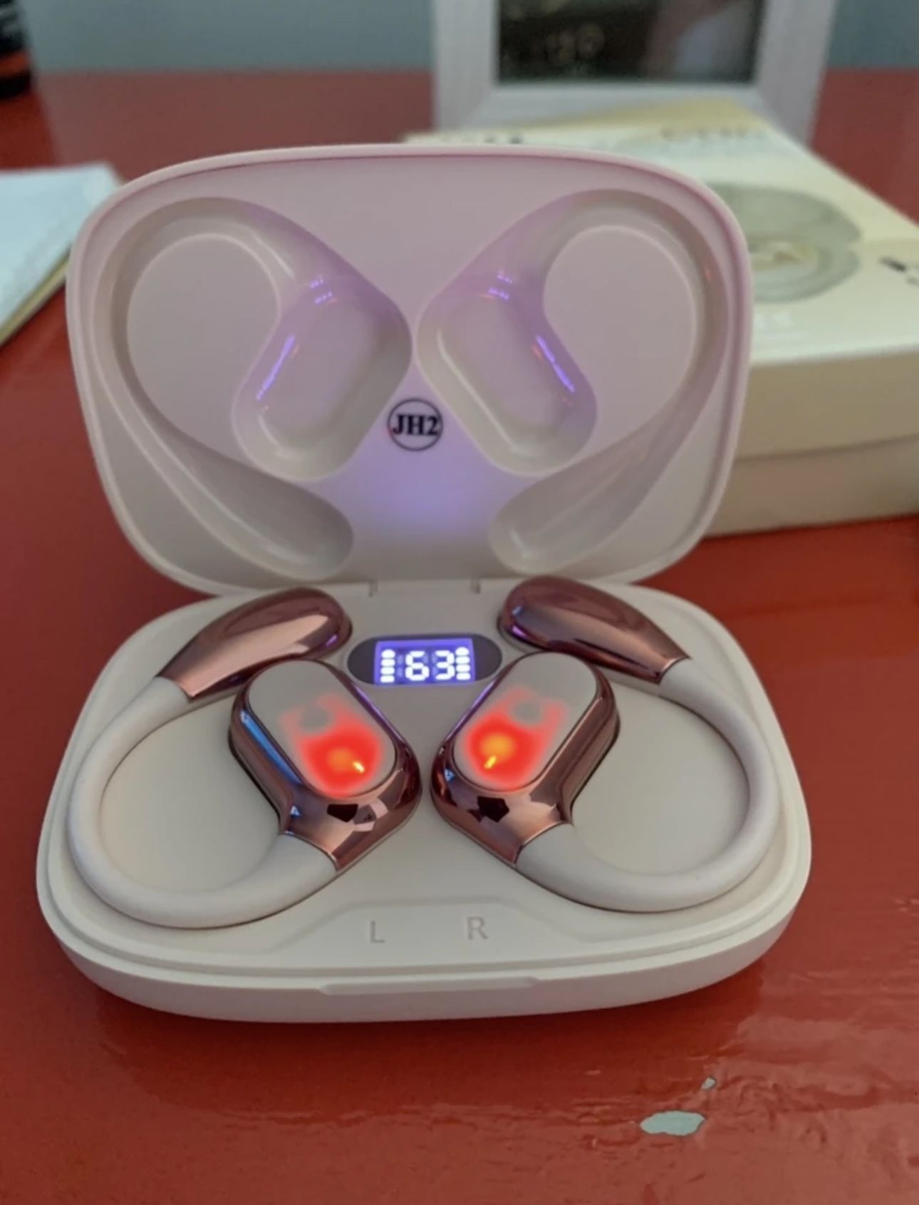 Brand New Wireless Earbuds