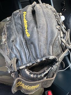 Size 12 Akadema Softball Baseball Glove