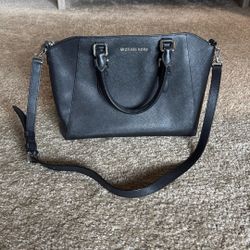 Black Michael Kors Purse