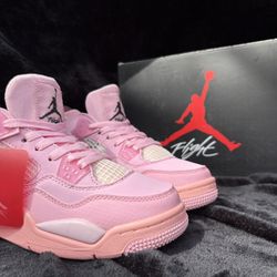 Jordon 4 Air Pink Sail New!!! Size 6.5  Off Whites!!!!