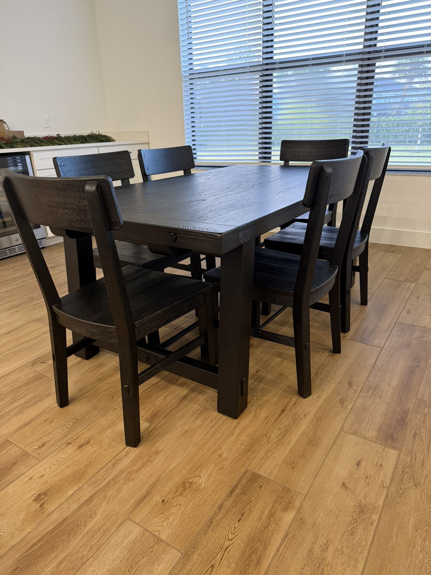 Pottery Barn Benchwright Dining room Table