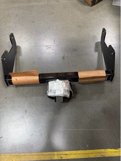Curt 14017 Trailer Hitch 15-26 Ford F150
