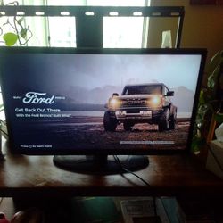 32''in Flat Screen TV (Samsung)