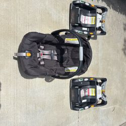 Chico Keyfit Car Seat with two bases