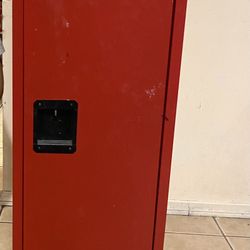 Red Locker 