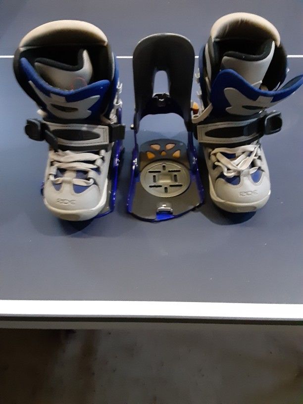 Ride Size 6 Snowboard Boots And Bindings
