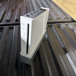 Nintendo Wii No Cables Wii Fit 