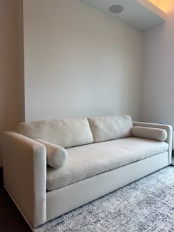Crate&Barrel Sofa Aris 88"