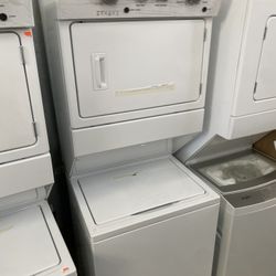 New Whirlpool 27” Gas Stackable Washer Dryer 