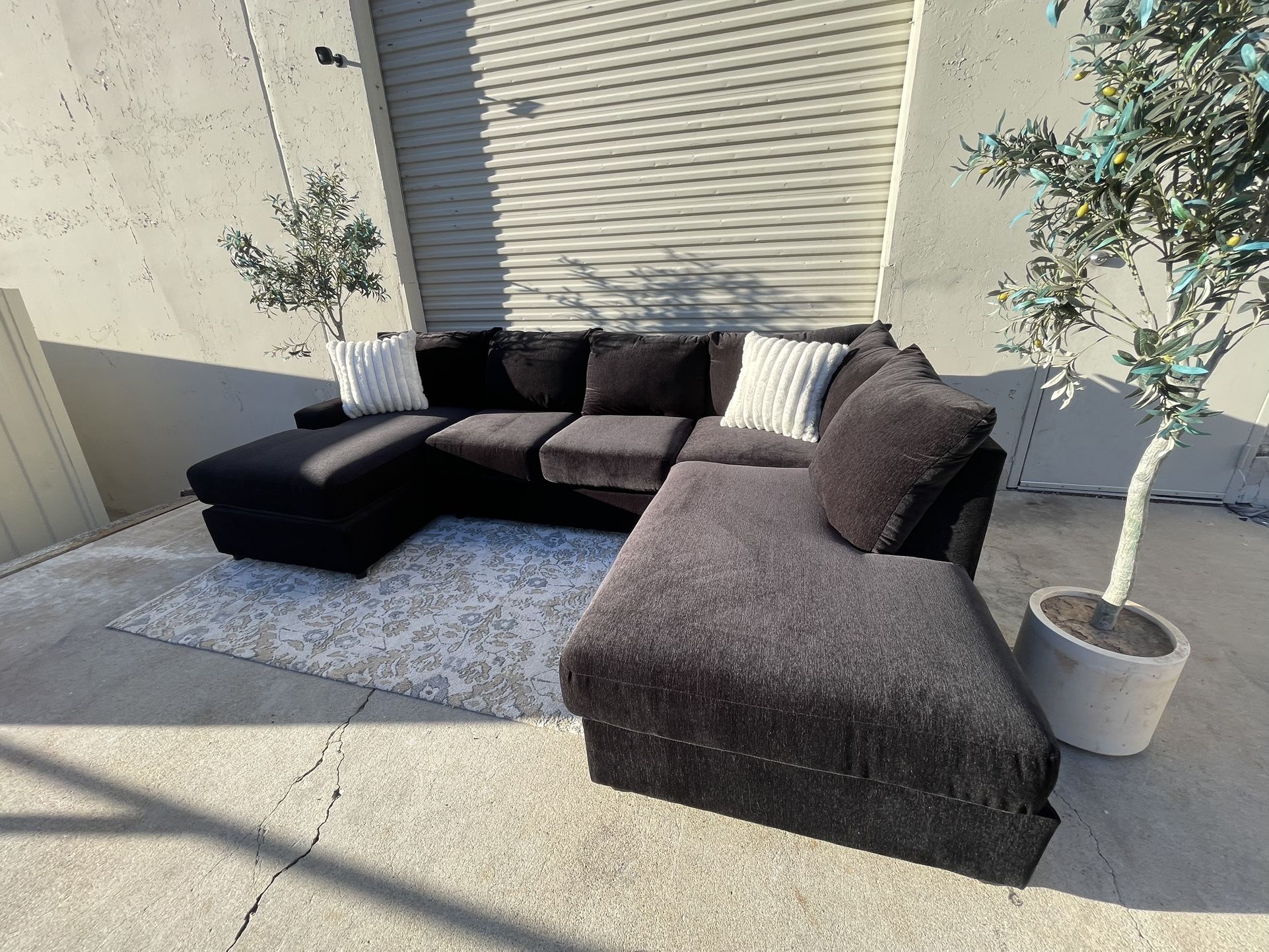 Black Sectional Couch - Free Delivery