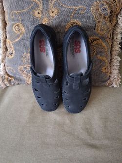 SAS Tripad comfort shoes $40.
