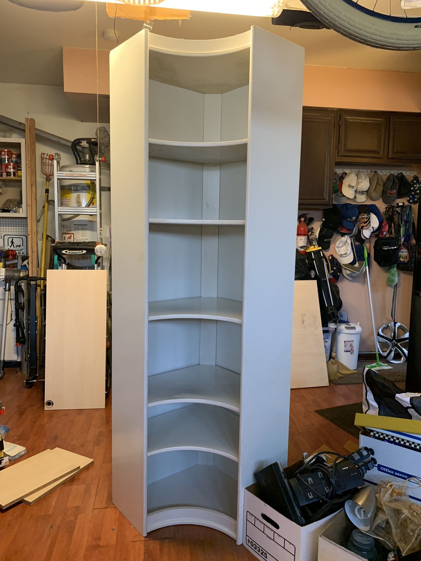 Free Book shelves