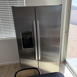 NEW GE Stainless Steel Side By Side Fridge