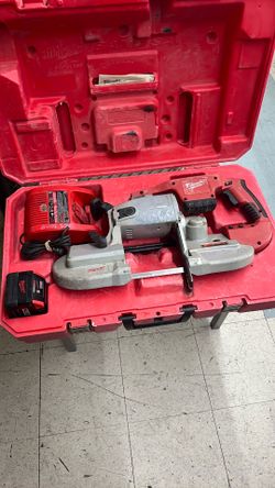 Milwaukee 0729-20 Heavy Duty M28 Cordless Band Saw Kit