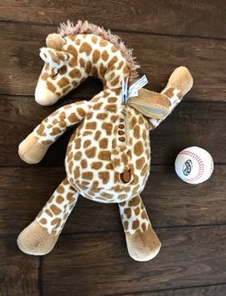 Like NEW Cloud B Gentle Giraffe