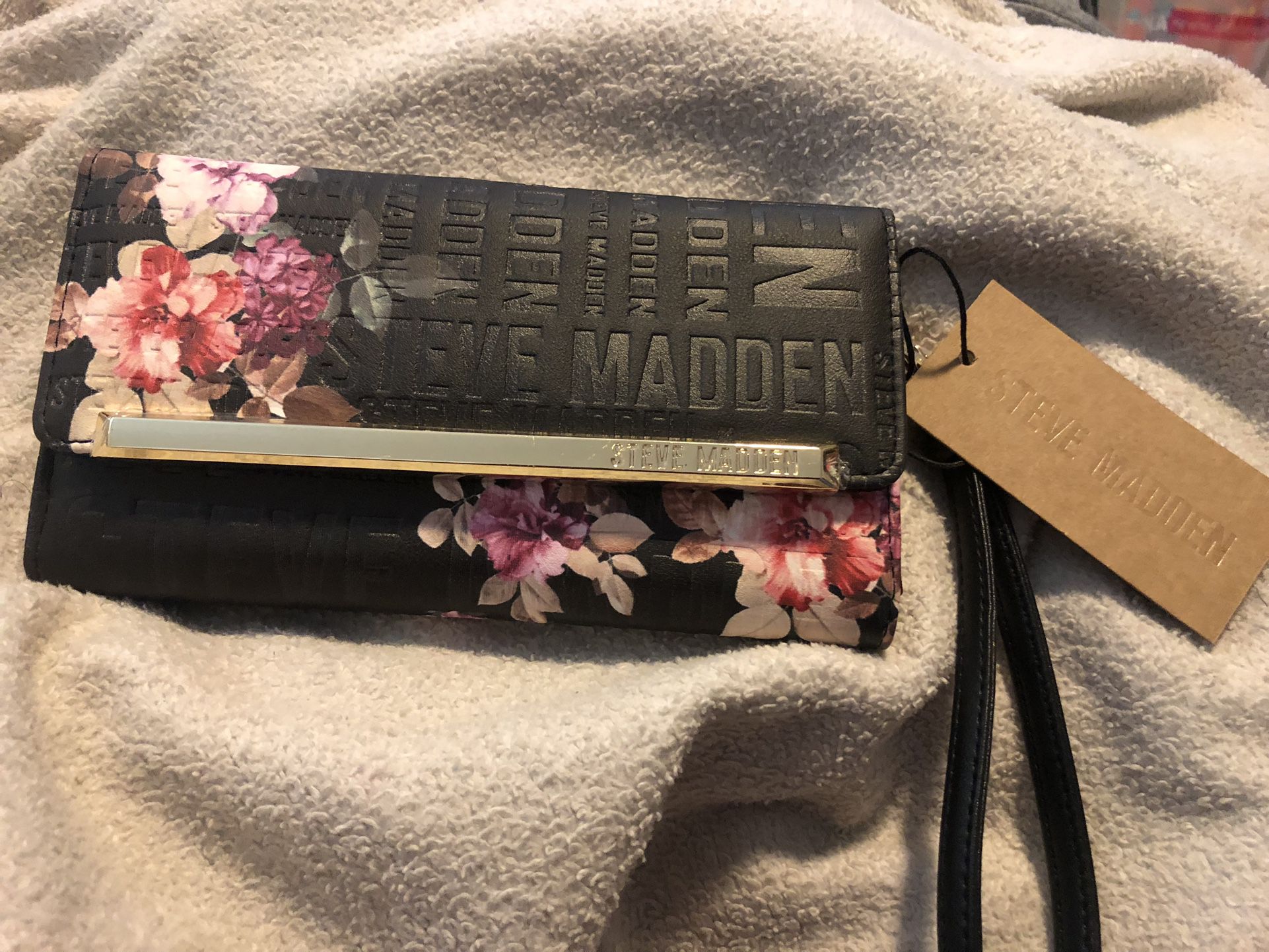 Steve Madden Floral Wallet