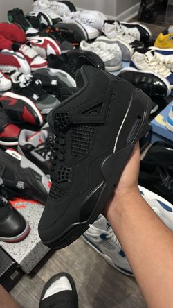Brand new Black cat 4s Sz 11 no box