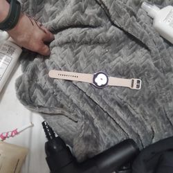 Samsung Galaxy Watch 4