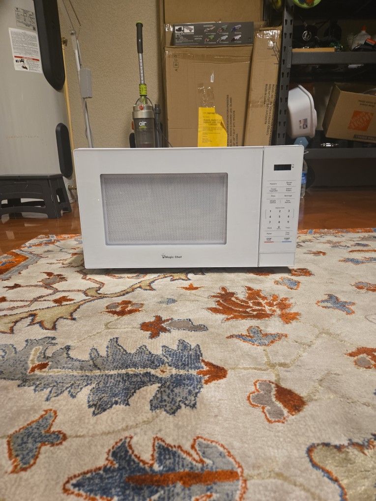 Magic chef microwave