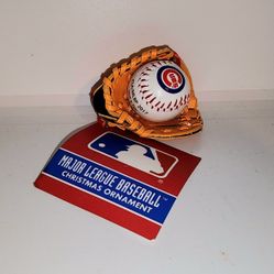 Chicago Cubs Baseball glove and ball christmas ornament 