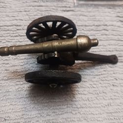 Antique Commemorative Replica Brass And Iron Cannon