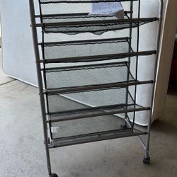 Show Rack Visalia 