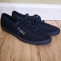 Vintage Retro 90's Y2K LA L.A. Gear Black Canvas Fabric Lace Up Flat Sneakers Size 6