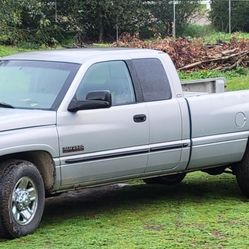 2000 Dodge 2500 XLT Diesel