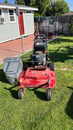 Exmark lawnmower METRO GEAR DRIVE