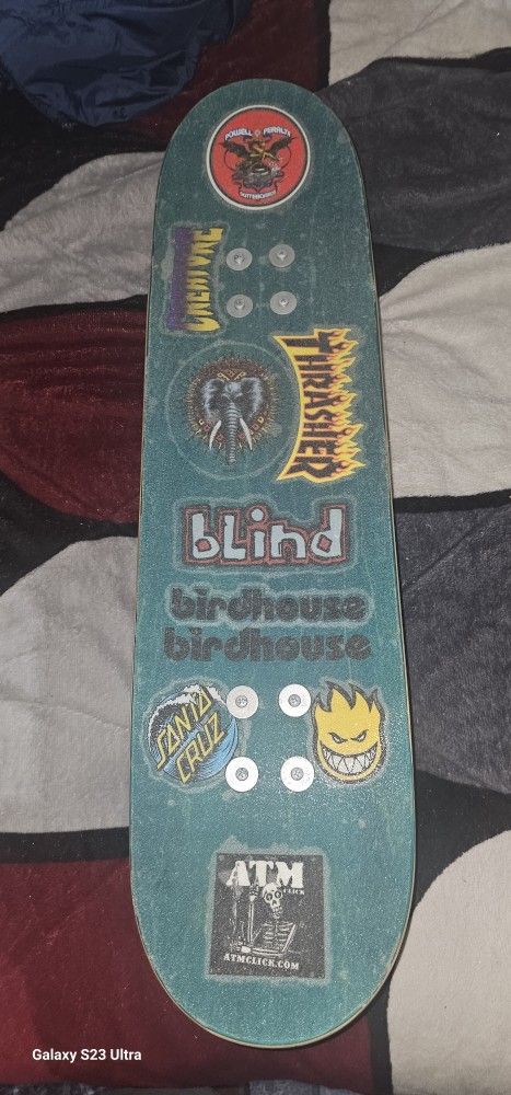 Skateboard Jaws Birdhouse Yuk Mouth Pro Model complete Skateboard
