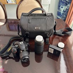 Nikon D5600 DSLR Camera Kit