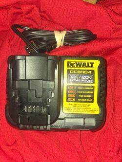 Dewalt charger 12v/20v