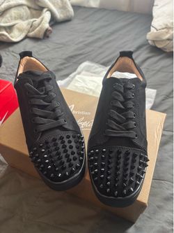 Christian Louboutin Red Bottoms Shoe ⭐️