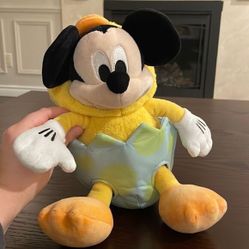 Disney’s Mickey Mouse in Chick Easter Costume Plush Excellent Condition 11” tall 