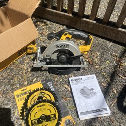 Dewalt 20v 6.5 Inch Circular Saw 