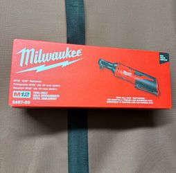 Milwaukee M12 2457-20 12V Li-Ion 3/8'' Cordless Ratchet - TOOL ONLY