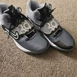 Gently Used Mens Nike - Durants