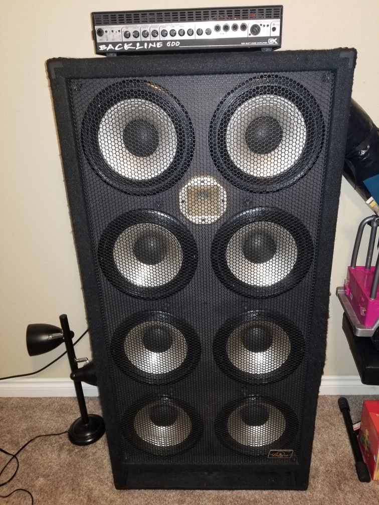 GK Backline 600 and 810 cab, bass amp