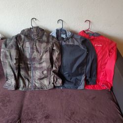 Columbia windbreakers