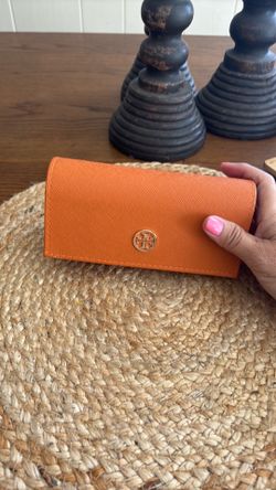 Tory - Burnt Orange Eyeglass