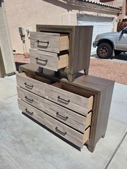 Free Delivery Included 2 Piece Dresser Set