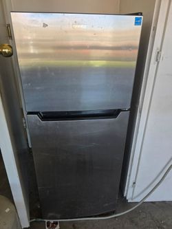 Danby mini fridge with freezer