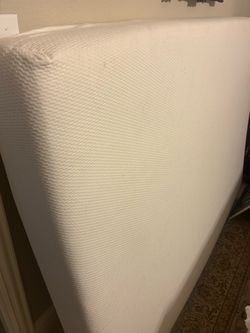 Full size mattress
