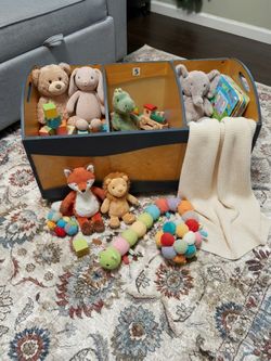 KidKraft Rolling Storage Toy Box / Organizer Bin