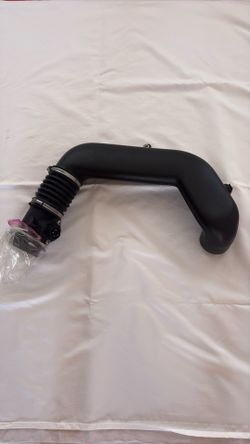 W124 engine part with MAFSensor
