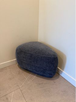 Corner Entryway Seat