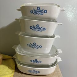 Vintage Corningware Dishes
