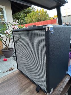 Fender Rumble 25